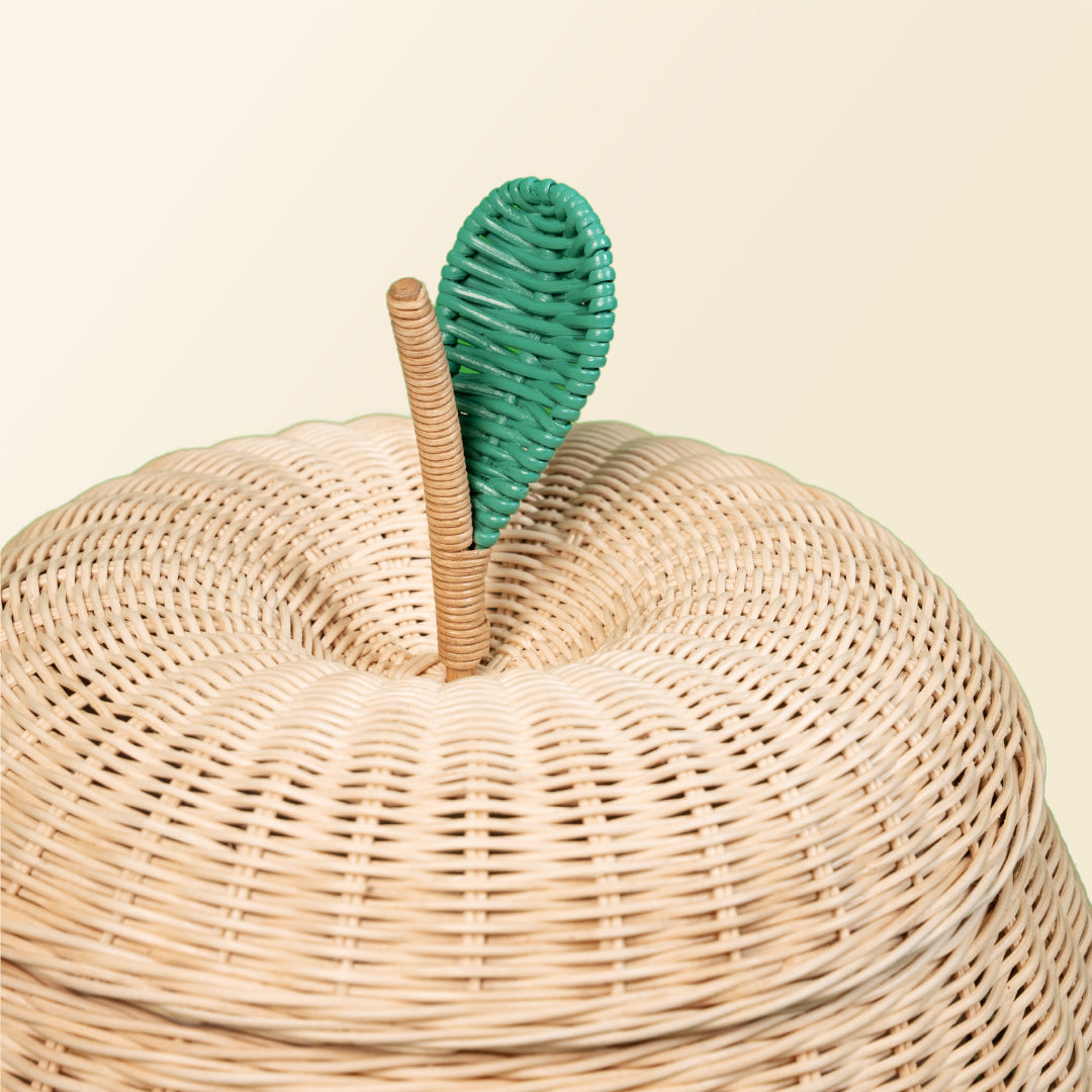 Rattan Basket | Apple Storage Basket | Lid Top View | Natural |  Momiji