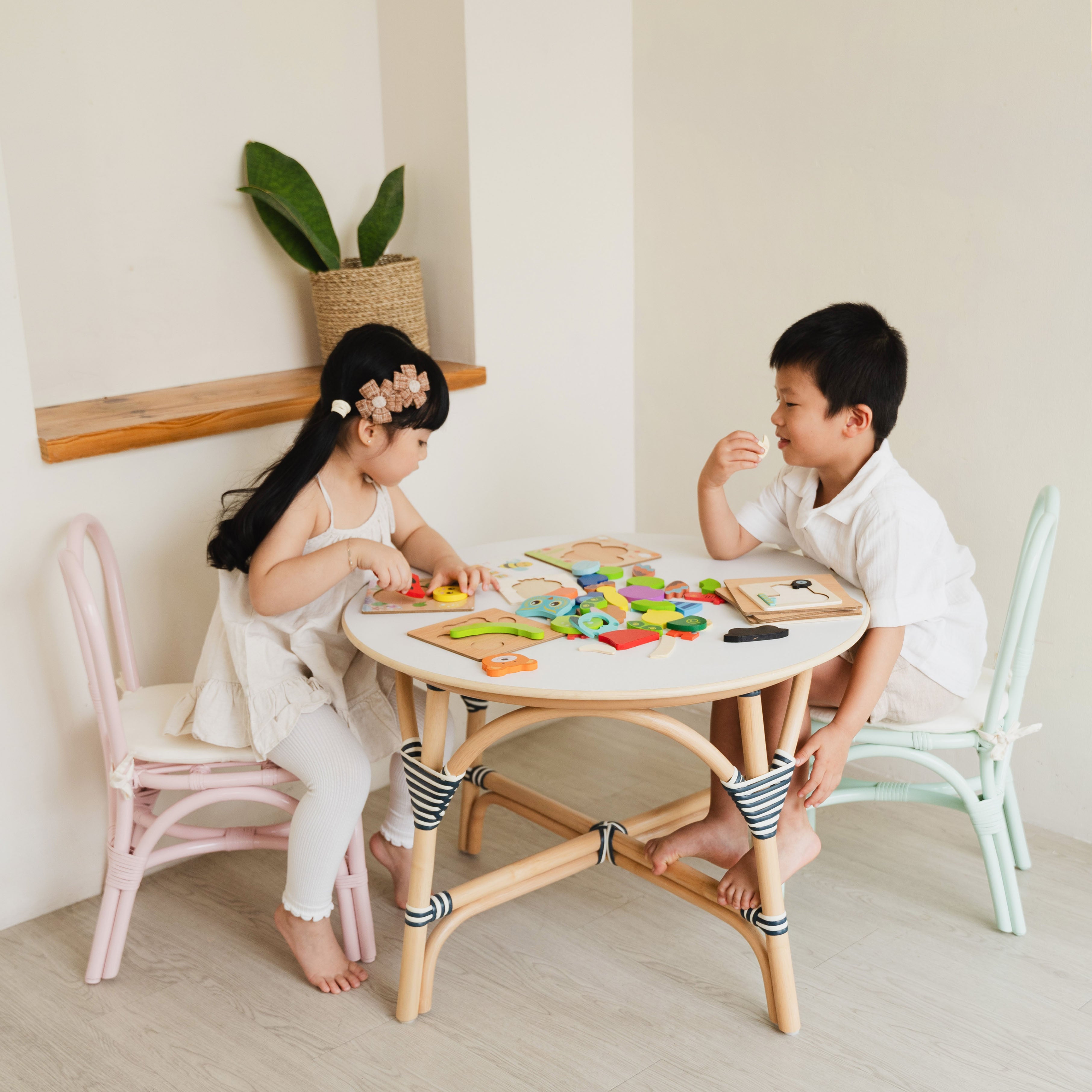 Aulia Kids Table (Medium) & Set of 2 Kids Bunny Chairs