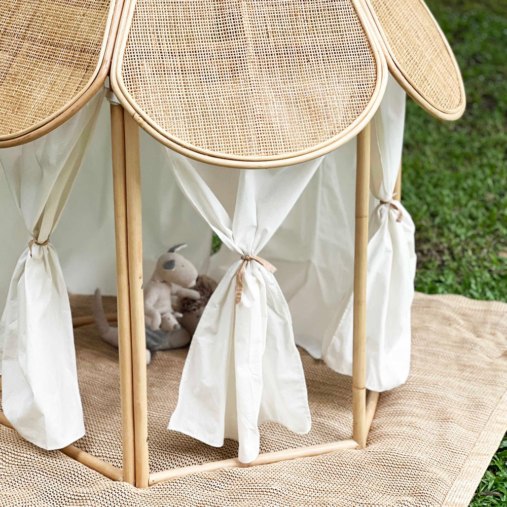 Leon Circus Play Tent | Rattan | MOMIJI 