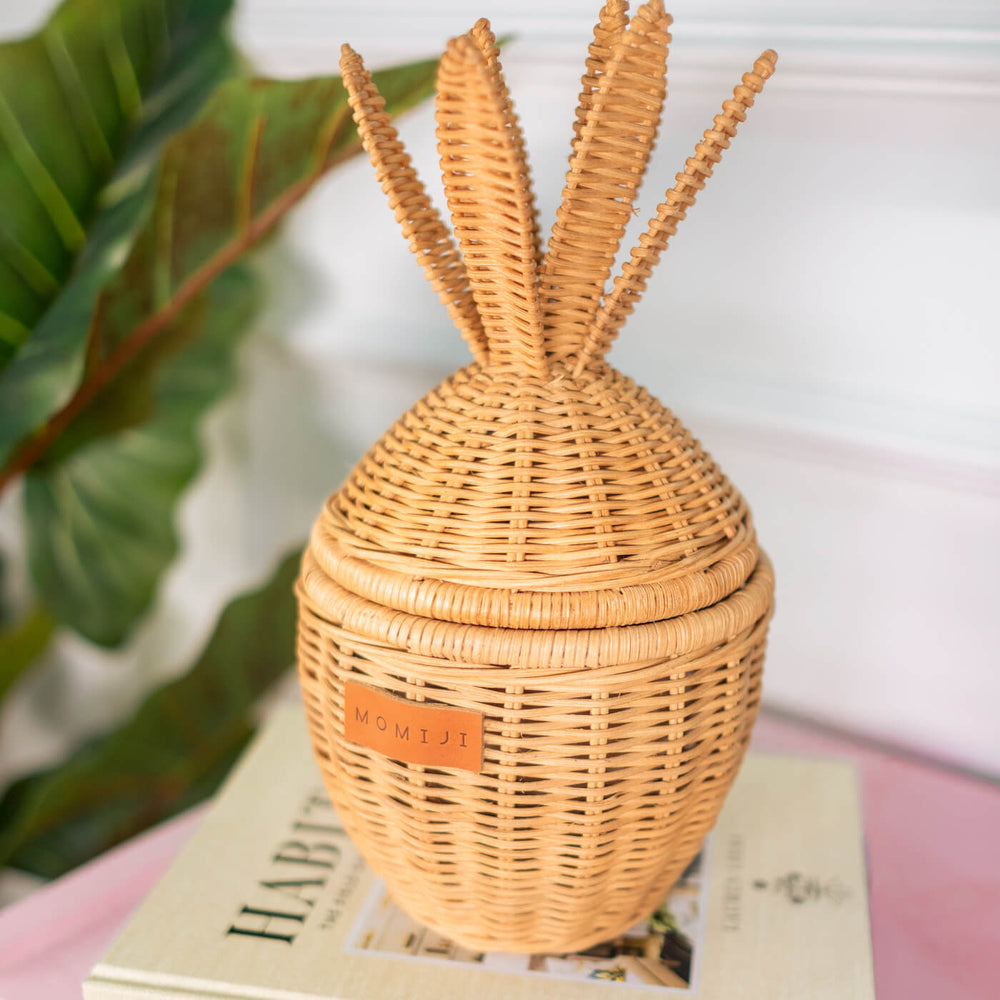 Mini Pineapple Rattan Basket | Handwoven Wicker Basket with Lid | Closed | Momiji