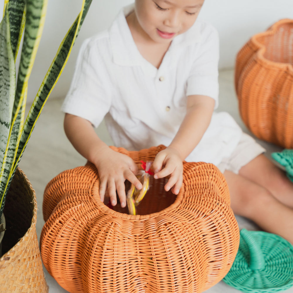 Pumpkin Face Basket