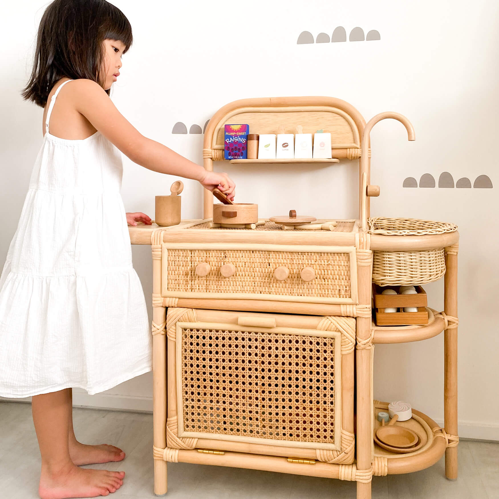 Kids Play Kitchen | Rattan | MOMIJI