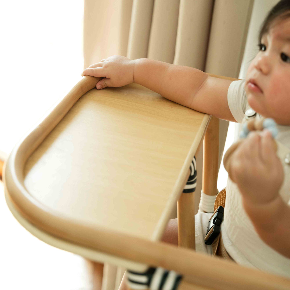 Rattan Chairs | Tumbuh Kids High Chair | Child Sitting on Wicker High Chair | MOMIJI