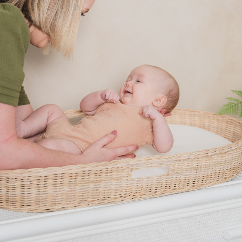 Xander Changing Basket