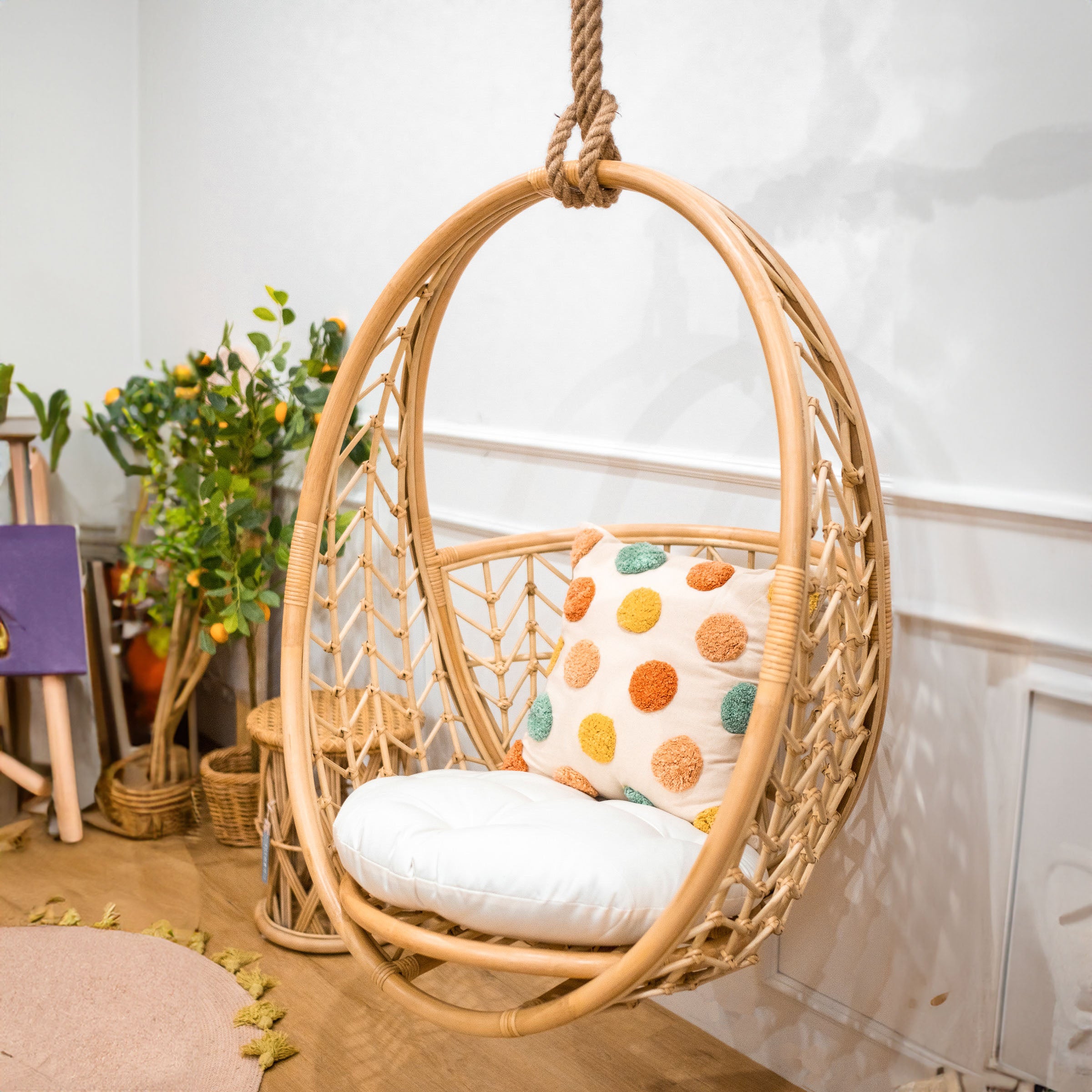 Cross Hatch Hanging Chair